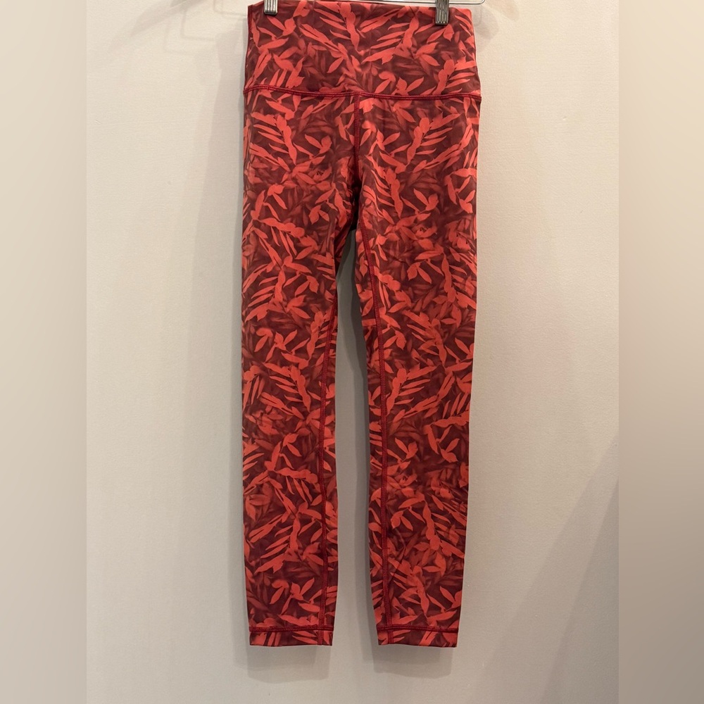 Lululemon Wunder Under *Luxtreme Leggings